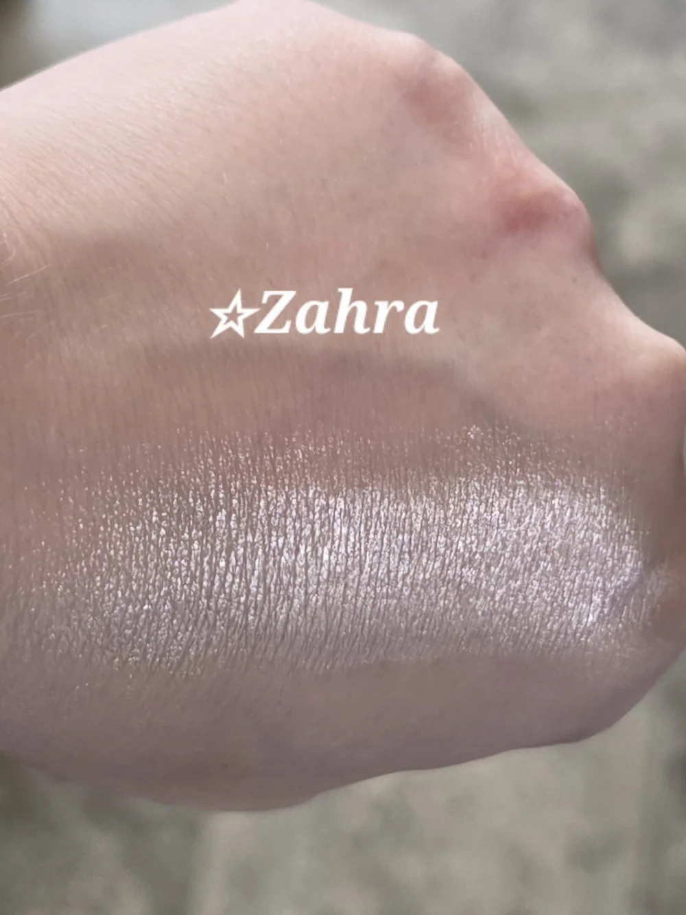 F.A.R.A.H Highlighter In Zahra 0.12oz BNIB
